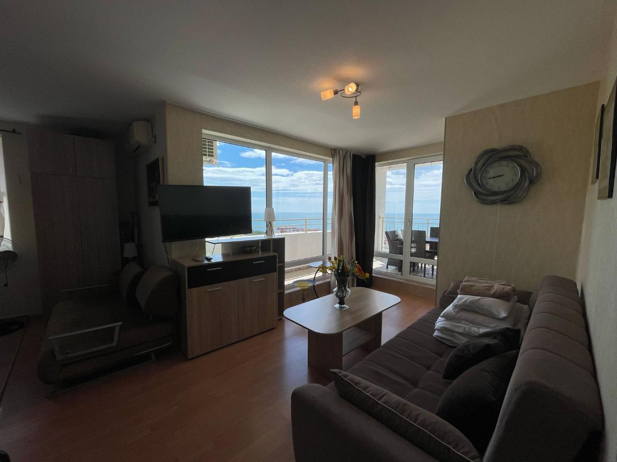 Grand Resort - Imperial Crown Fort Club - Prestige Apartments Elenite Room photo